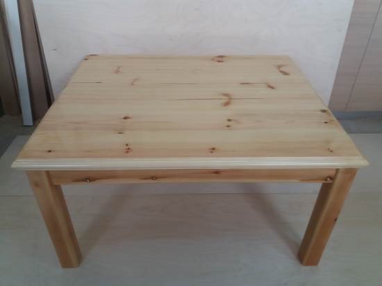Τραπέζι από ξύλο μασίφ Κωδ. 0767