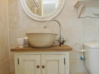 έπιπλα μπάνιου